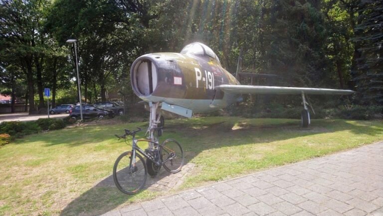 10966 traditiekamer vliegbasis gilze rijen 1 768x434