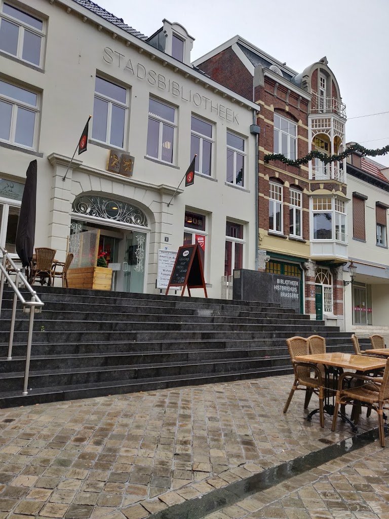 10981 history house 1