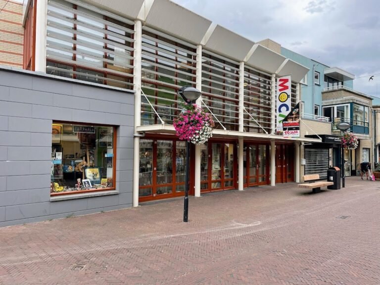 11035 museum of comic art 1 768x576