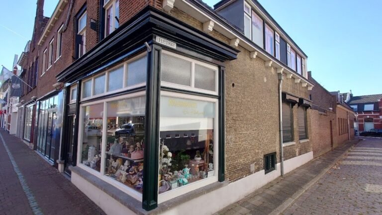 11222 koffie theemuseum 8216de klokgevel 1 768x432