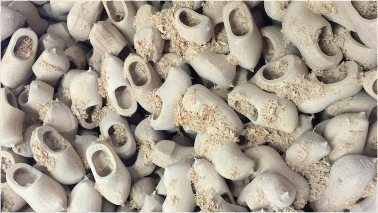 11568 wooden shoe workshop of zaanse schans 1 768x433