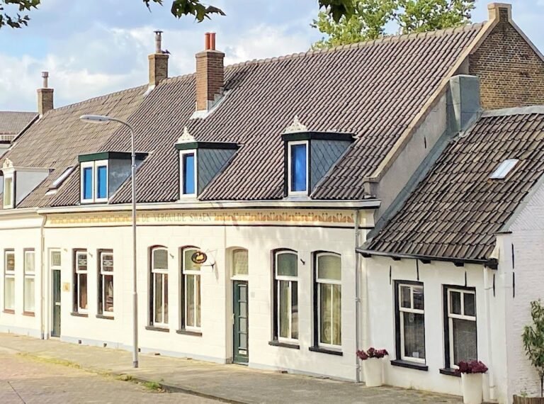 11611 historical room the gilded swan 1 768x570