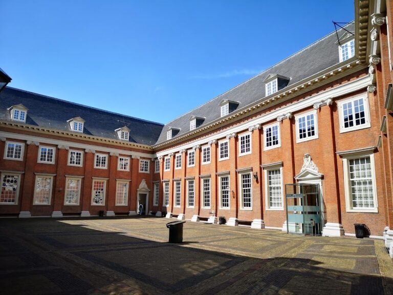 9259 amsterdam museum 1 768x576