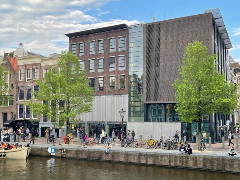 9289 anne frank house 1 768x576