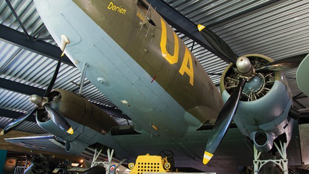 9932 wings of liberation 1